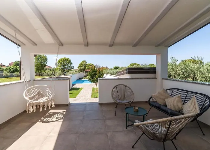 빌라 Casa Minina *